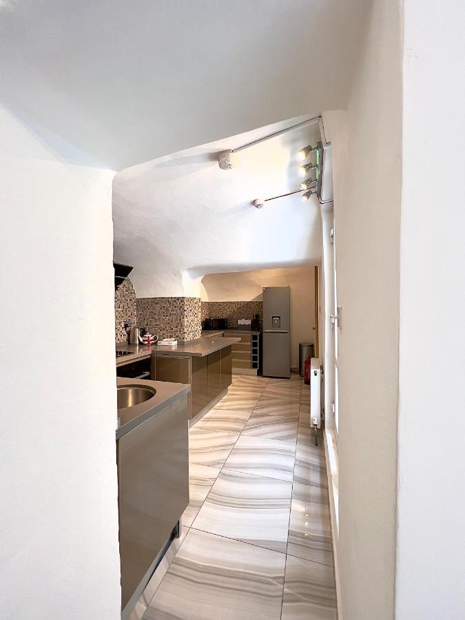 The Beverley Apartments London - Victoria Экстерьер фото