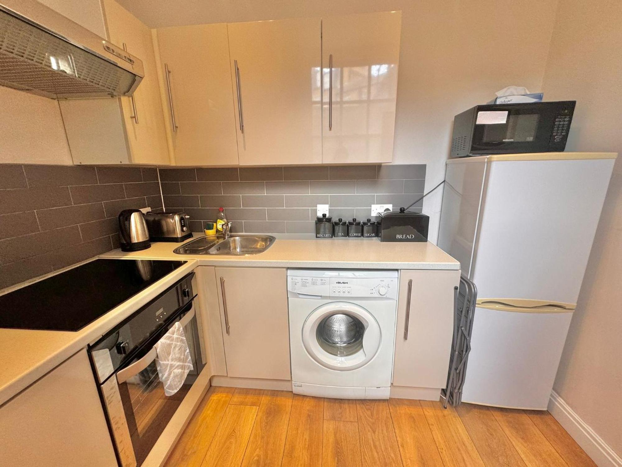 The Beverley Apartments London - Victoria Экстерьер фото